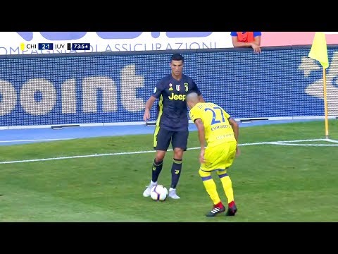 Cristiano Ronaldo ● Skills & Goals | Juventus 2018