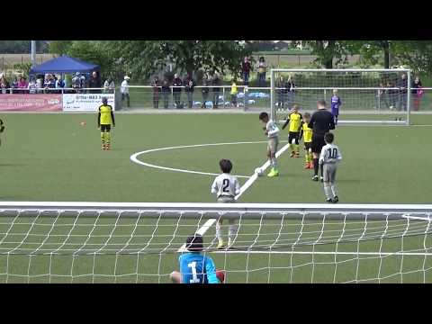 Borussia Dortmund 'U9 vs Juventus Turin 'U9 | Captain Cristiano Ronaldo JR